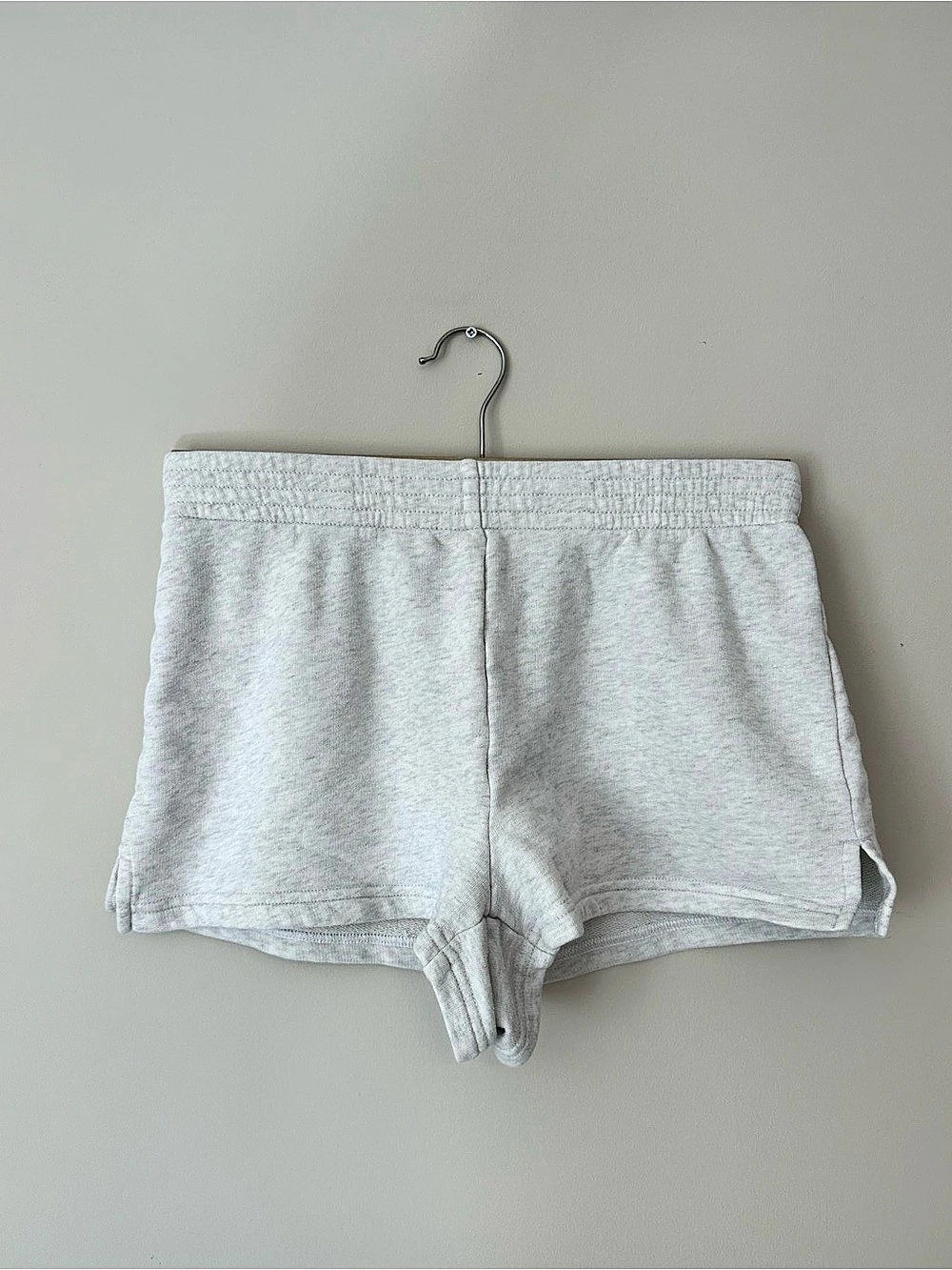TNA Airy Fleece Perfect Hi-Rise 3" Sweatshort Gray Shorts
